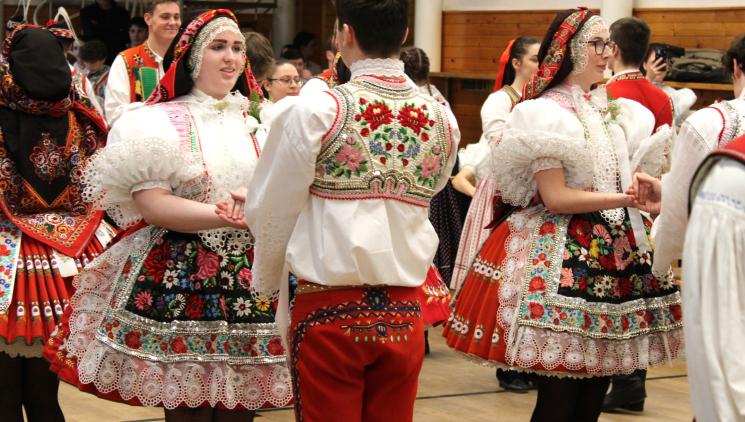 V zimě se na Slovácku koštují pálenky, klobásky i huspeniny