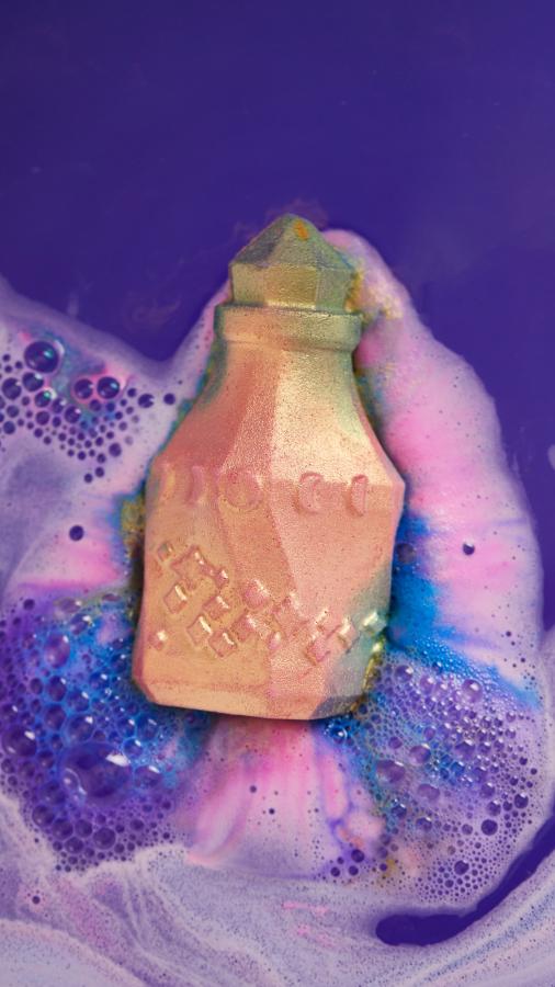 magic-potion-bath-bomb-hero-2023-4.jpg